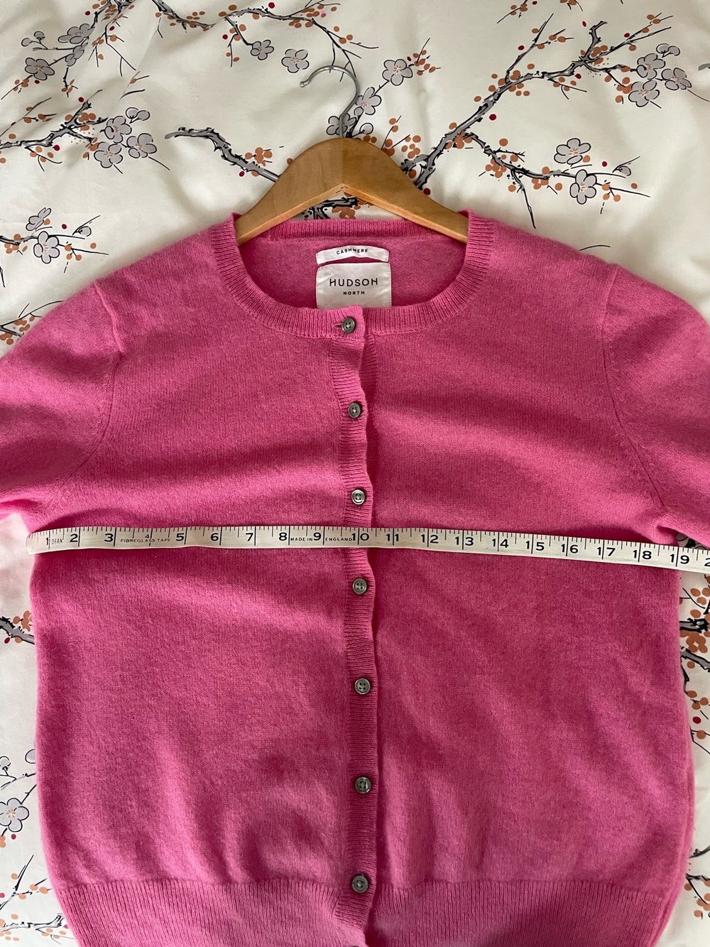 Hudson North Cashmere Crewneck Button-Front Sweater - Pink Size S/M - Picture 9 of 11